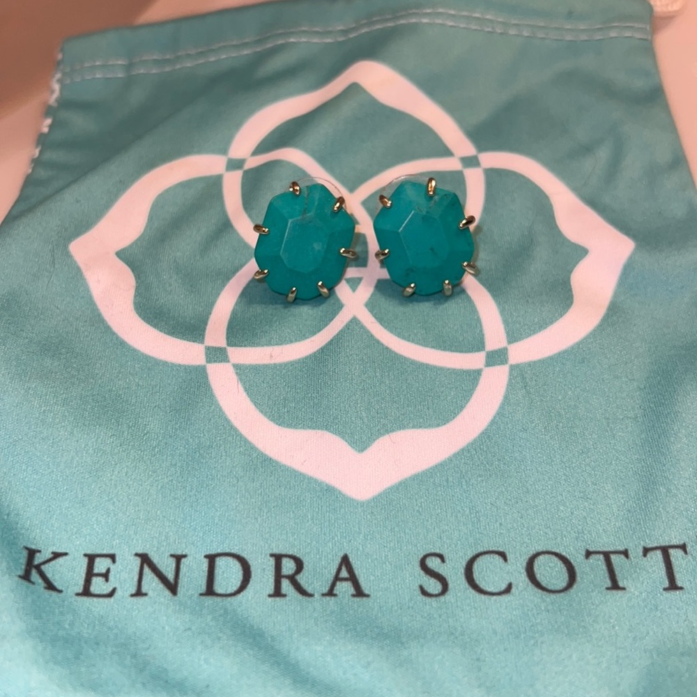 Kendra Scott Teal Morgan earrings with gold hardware